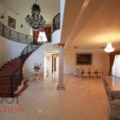 1274. Mariam’s House